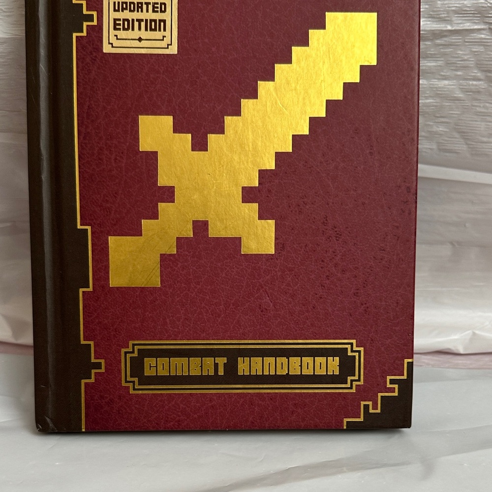 Minecraft Combat Handbook - Updated Edition - Picture 3 of 16